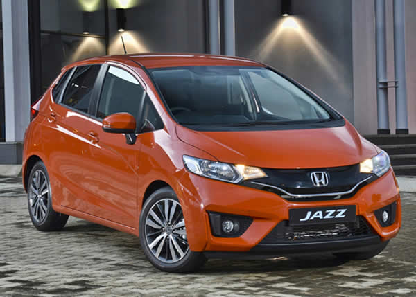 Kham-pha-Honda-Jazz-the-he-thu-3-gia-551-trieu-dong